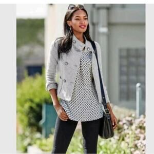 Cabi gray quilted double breasted button cropped jacket size Small #3182